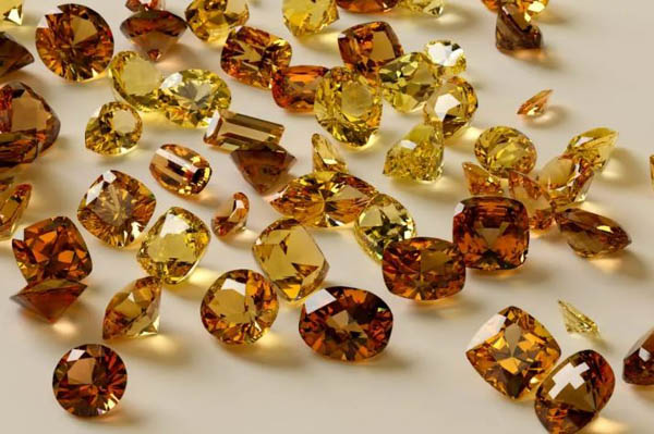 Đá phong thủy Citrine Đá phong thủy Citrine