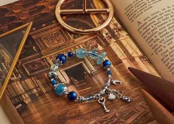 Chọn trang sức phong thủy cho người mệnh Thủy Chọn trang sức phong thủy cho người mệnh Thủy